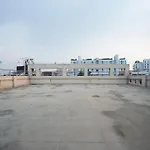 Lakeside Suites